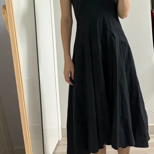 Cos / 코스 / 원피스 / 윤승아착용/ 블랙원피스