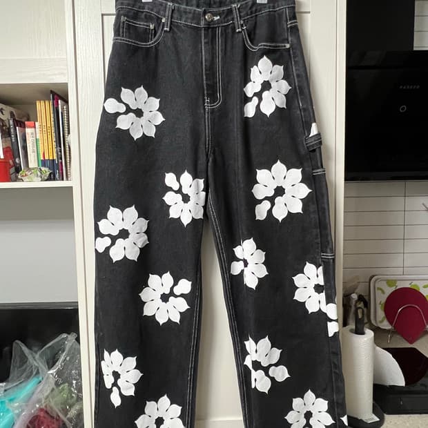 오와이  꽃무늬 데님팬츠