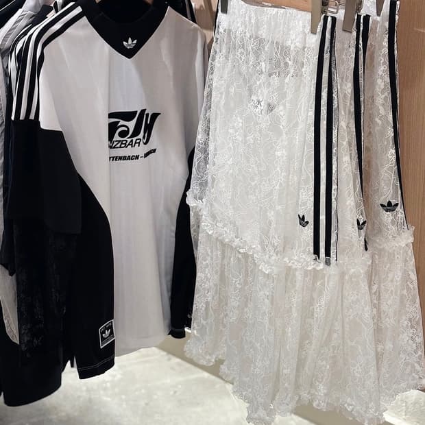 아디다스 신상 오리지널스 레이스 스커트 화이트 xs