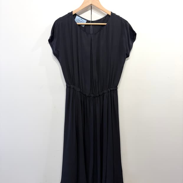 PRADA 프라다 실키 드레스