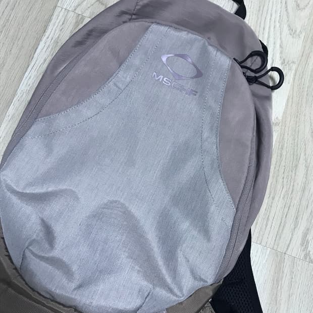 미스치프 롬버스백팩 핑크그레이