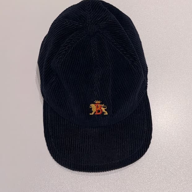 바라쿠타 코듀로이 모자