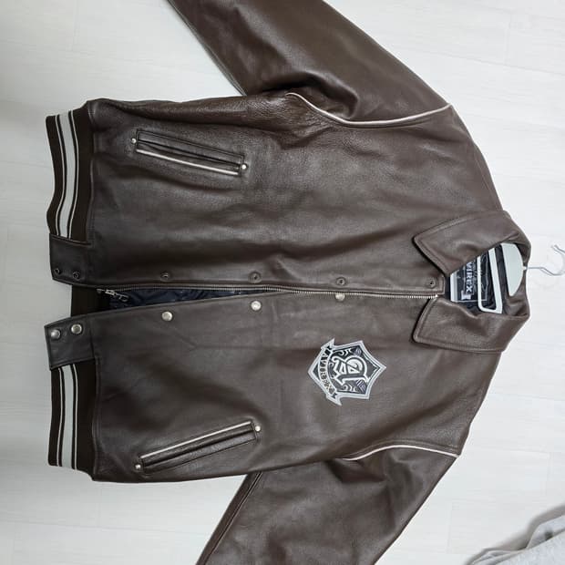 아비렉스 75주년 바시티 자켓