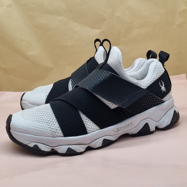 스파이더 블랙 운동화 250