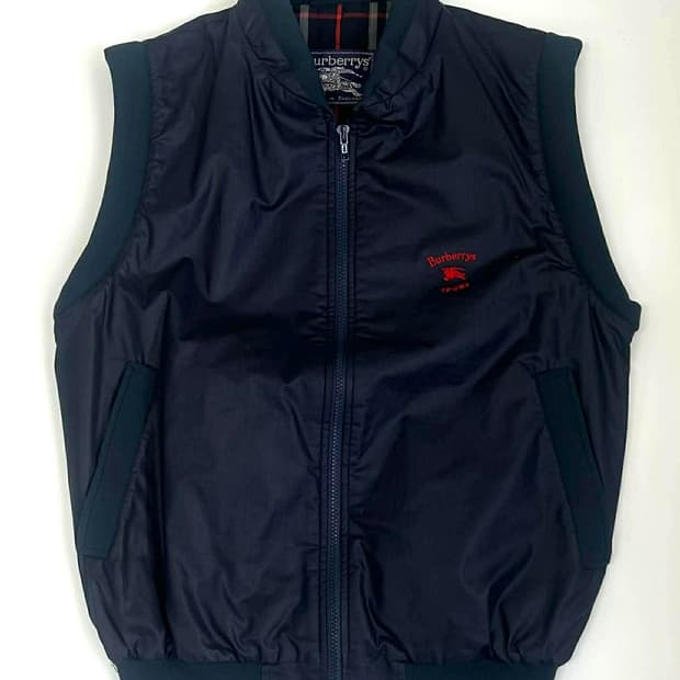 버버리 스포츠 빈티지 집업 패딩 베스트