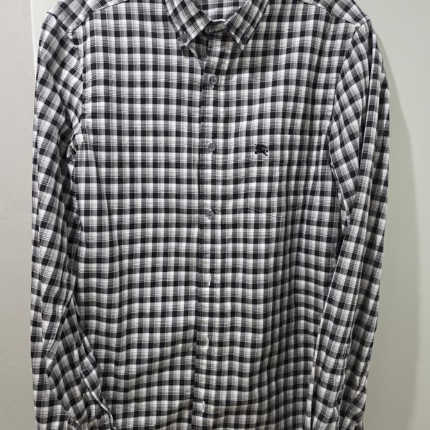 버버리 블랙/화이트 체크 남방