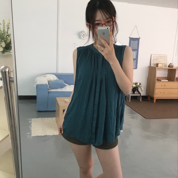 빈티지 청록 플레어 히든버튼 나시