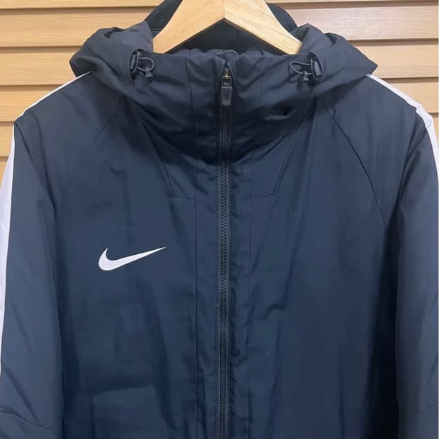 나이키 남성 블랙 하프패딩점퍼