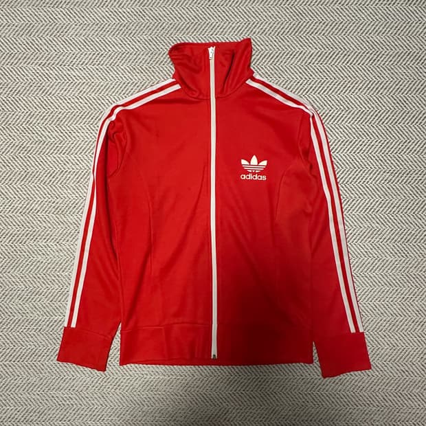 ADIDAS originals vintage zipup jacket