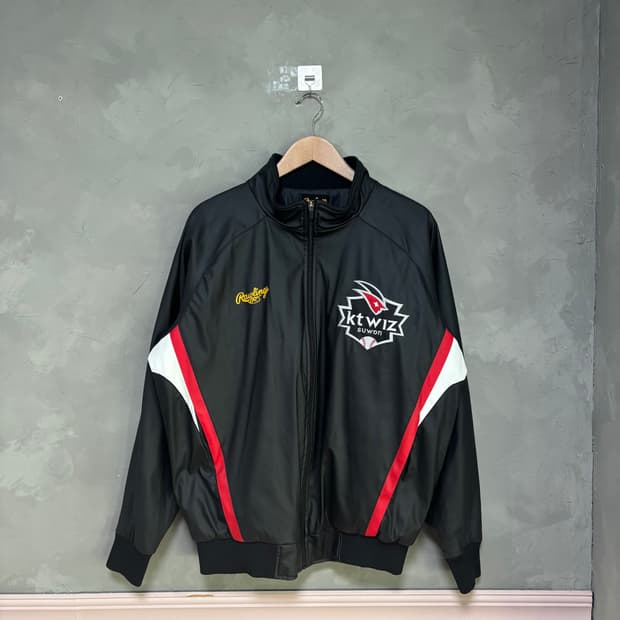 KT WIZ 롤링스 스타디움 춘추 자켓