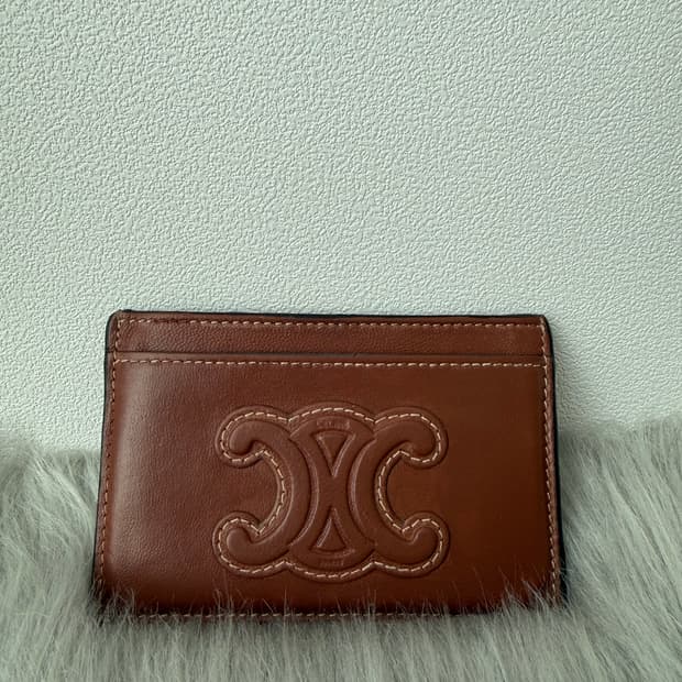 셀린느 퀴르 트리오페 카드지갑