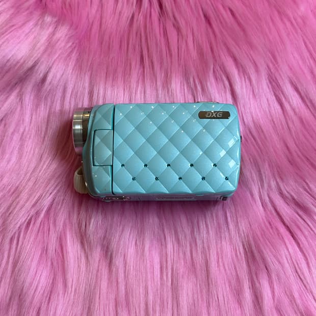 레어 민트 DXG-535V HD 캠코더