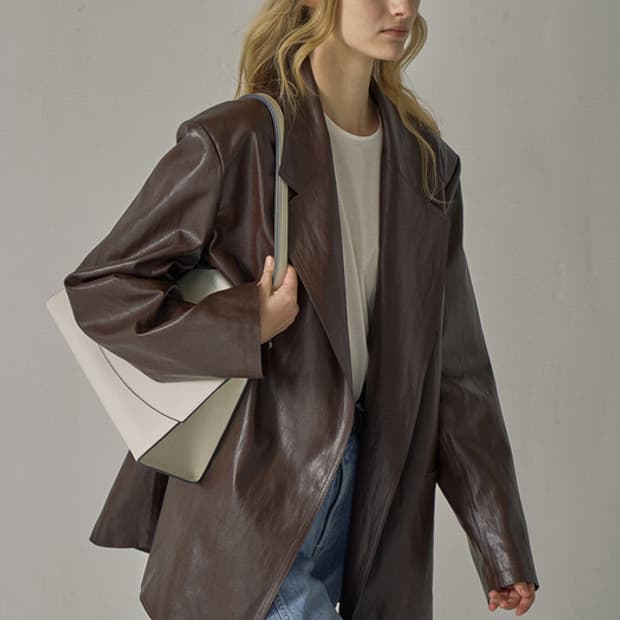 파사드패턴 오버핏 레더자켓