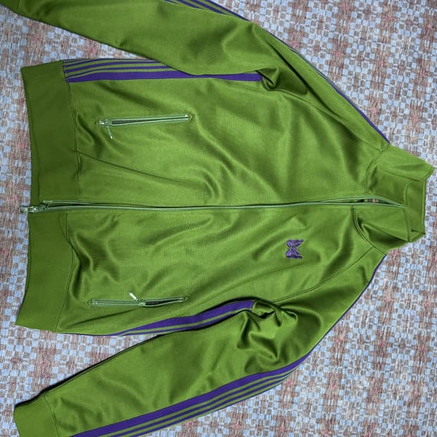 니들스 트랙자켓