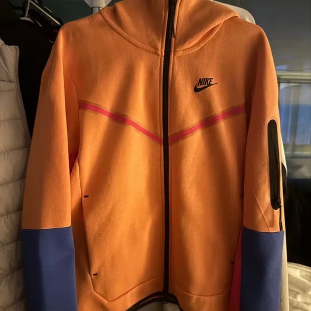 테크팩 오렌지색 m사이즈