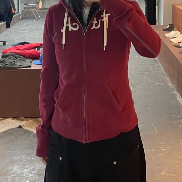 아베크롬비 y2k 버건디 슬림핏 후드집업 H2312
