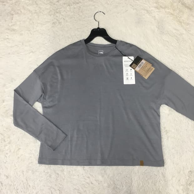 노스페이스 여성 아웃도어티 DD02