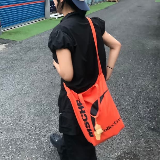 미스치프 크로스백