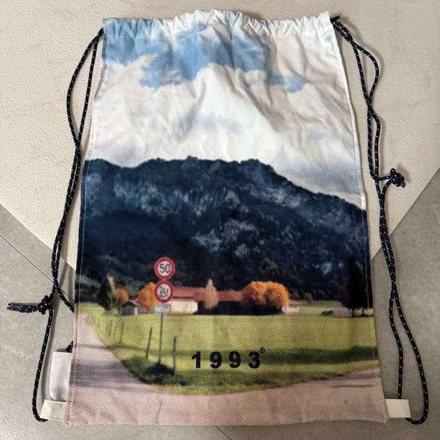 1993스튜디오 - 하프톤 마운틴 백