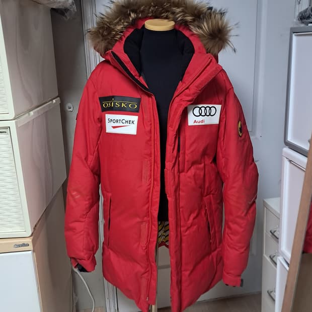 데상트 아우디 헤비패딩 스키 패딩 덕다운 95