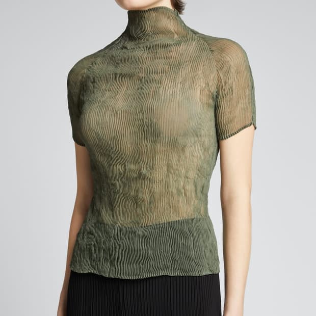 [택채 새상품] 이세이 미야케 시폰 트위스트 3 탑 나이트 그린