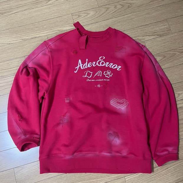 아더에러 맨투맨 판매