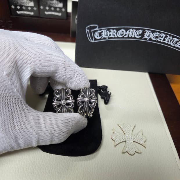 크롬하츠 더블 플로랄 링