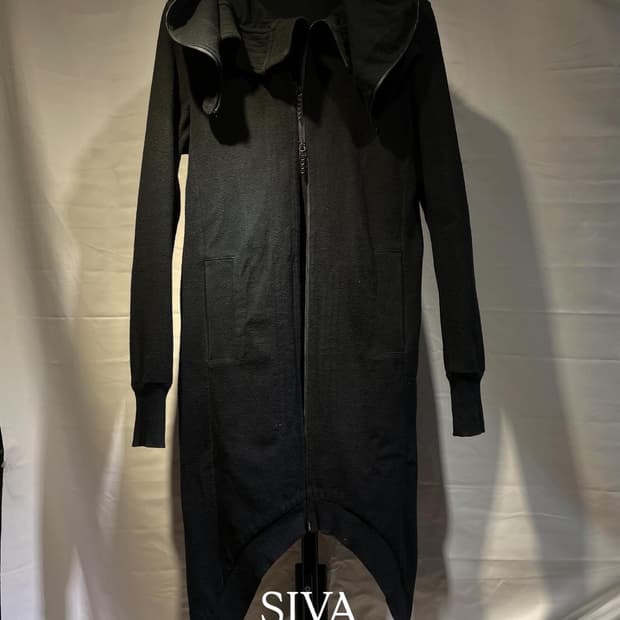 SIVA EARLY 2000’s hooded long zip