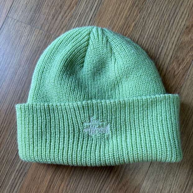 스투시 베이직비니 라임라이트