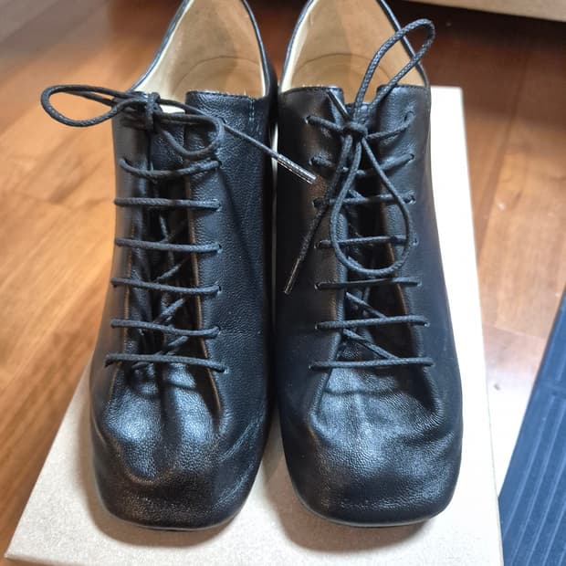 르메르 더비힐 2025년도