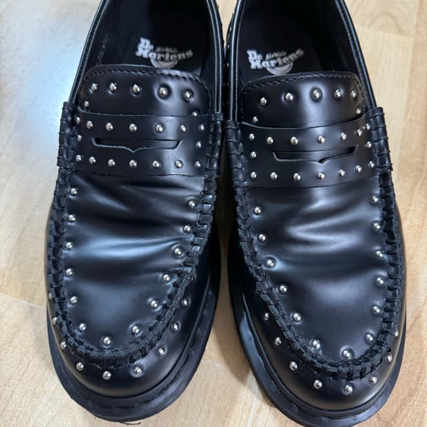 닥터마틴 슈프림 스터드 270 uk8