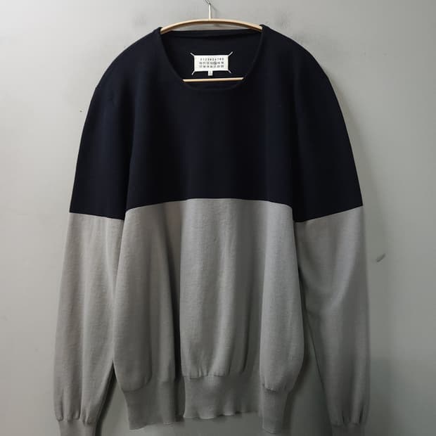 메종 마르지엘라 투톤 배색 니트