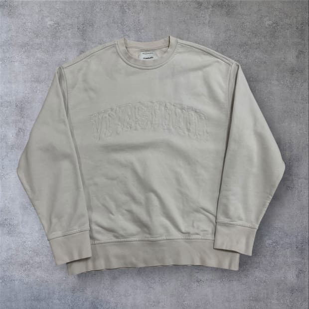 비바스튜디오 스펠아웃 아이보리 맨투맨