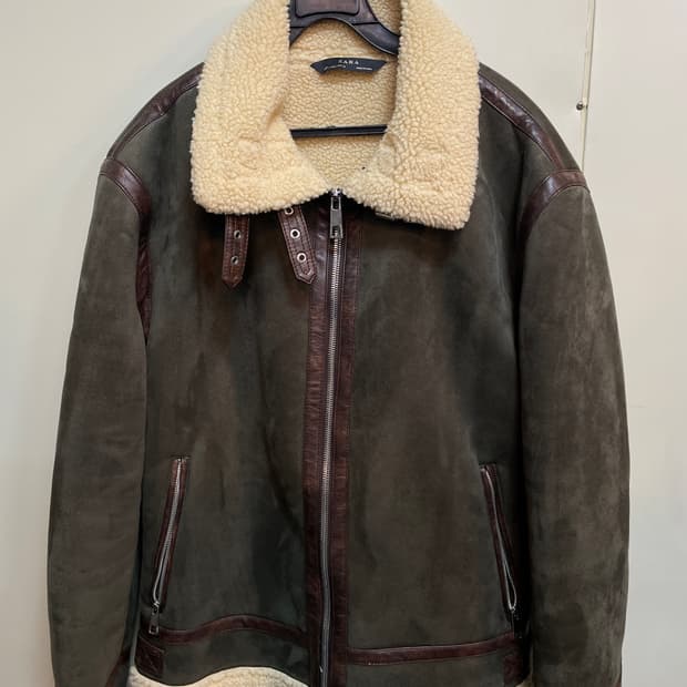 자라 에코 스웨이드 무스탕