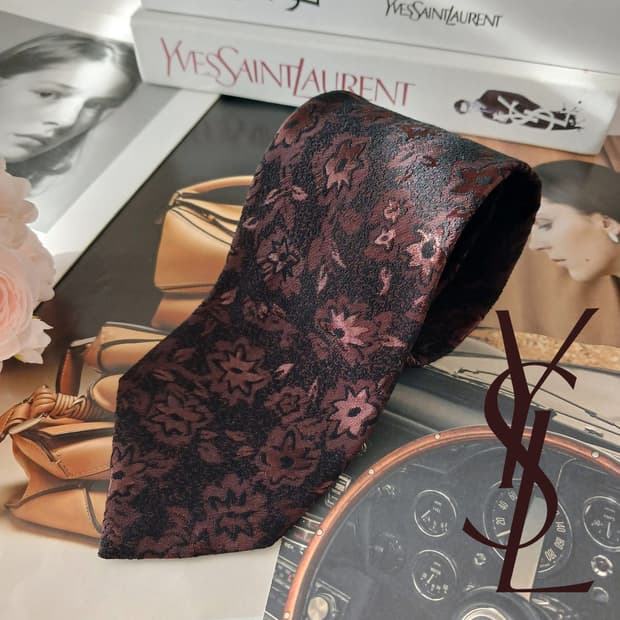 입생로랑 플로럴 아트워크 넥타이 9.6cm A+~A등급 A19032

