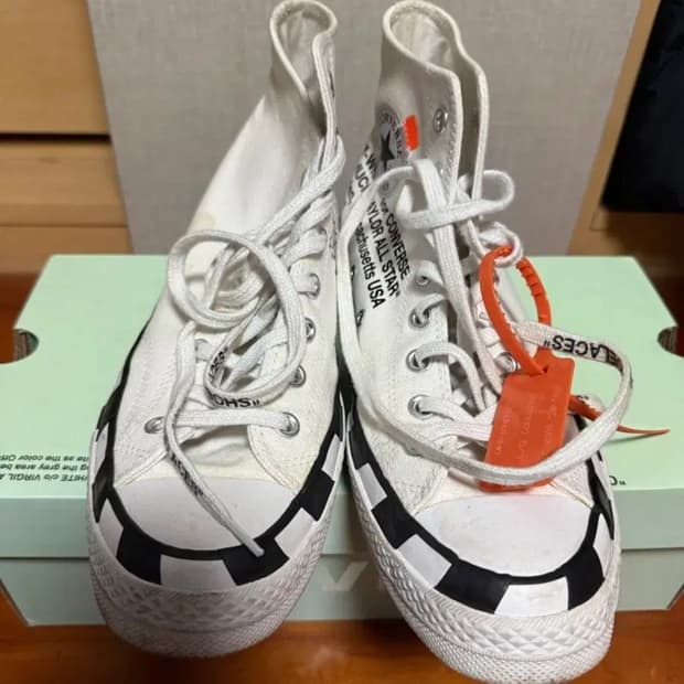 Converse x Off-White Chuck 70 High V2