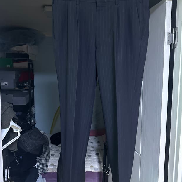 [34] 울 스트라이프 투 턱 슬랙스