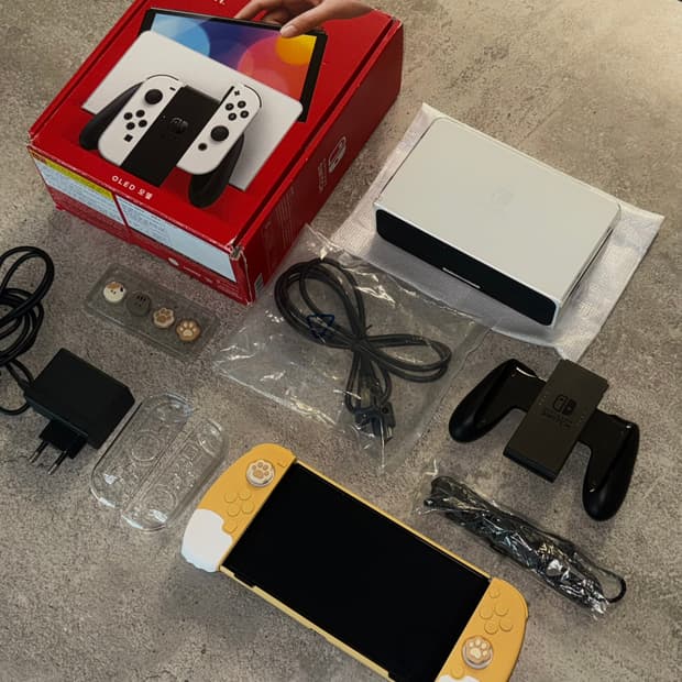 (풀박스)S급 닌텐도스위치oled +보호필름 + 케이스 + 조이콘케이스