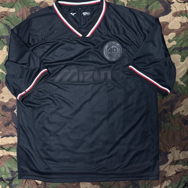 미즈노 모렐리아 40주년 기념 축구 유니폼 XL