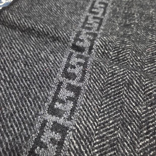 펜디 머플러 남.녀 공용