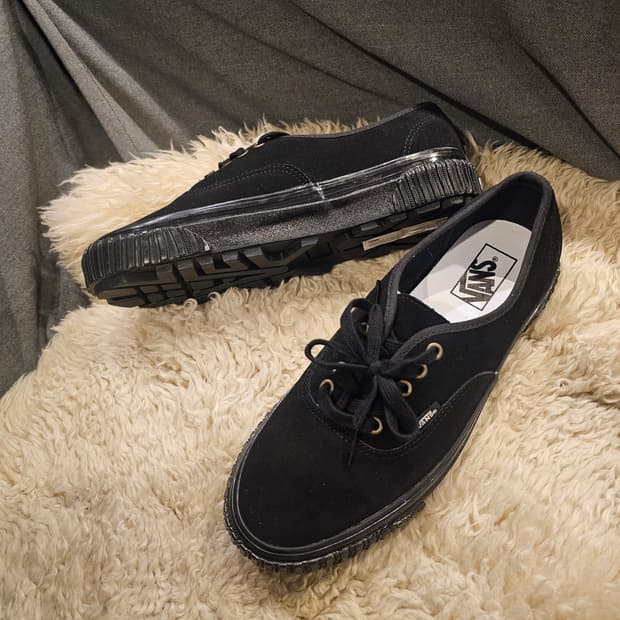 275 반스 어센틱 러그 스웨이드 블랙 새것