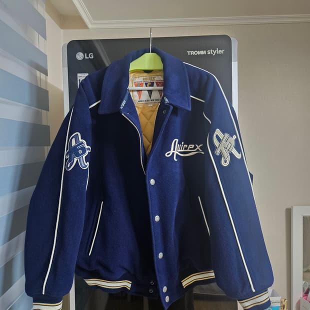 아비렉스 바시티 자켓