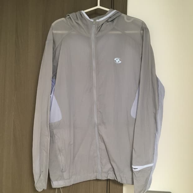 산산기어 24ss 에어 대쉬 자켓 라이트 그레이 (2)