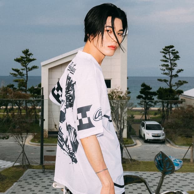 덕다이브 F1 머신 메쉬 숏슬리브 화이트 반팔 티셔츠