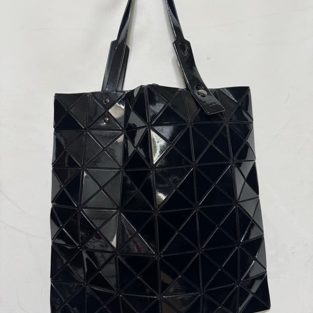 이세이미야케 바오바오 루센트 토트백