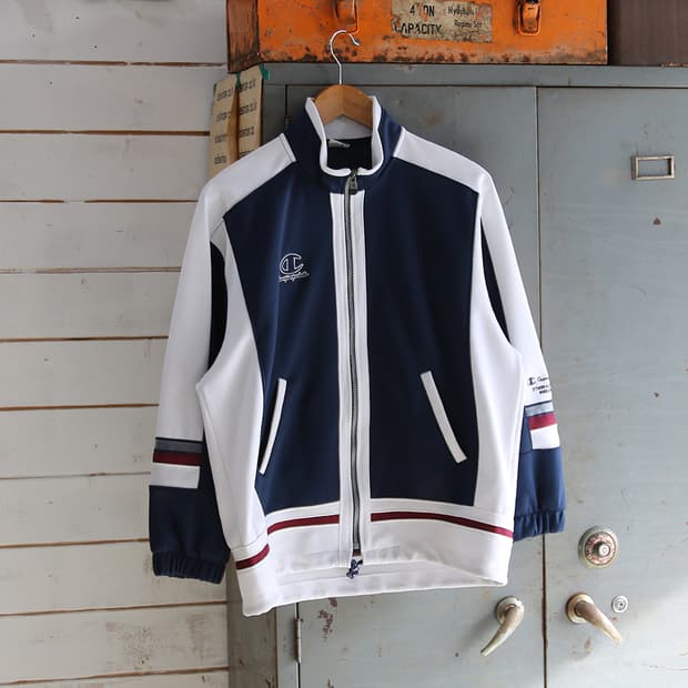 (착용컷) Champion 올드스쿨 트랙 자켓 (남성용 95)