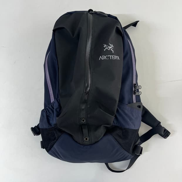 ARCTERYX 백팩 