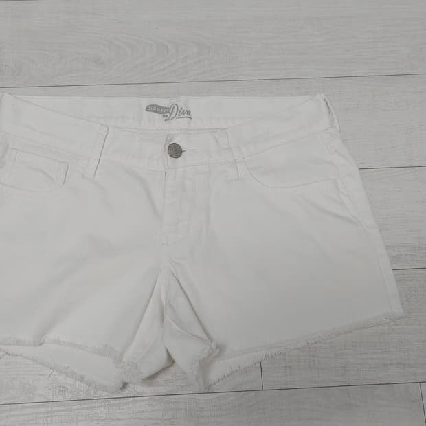 올드네이비 화이트진 쇼츠