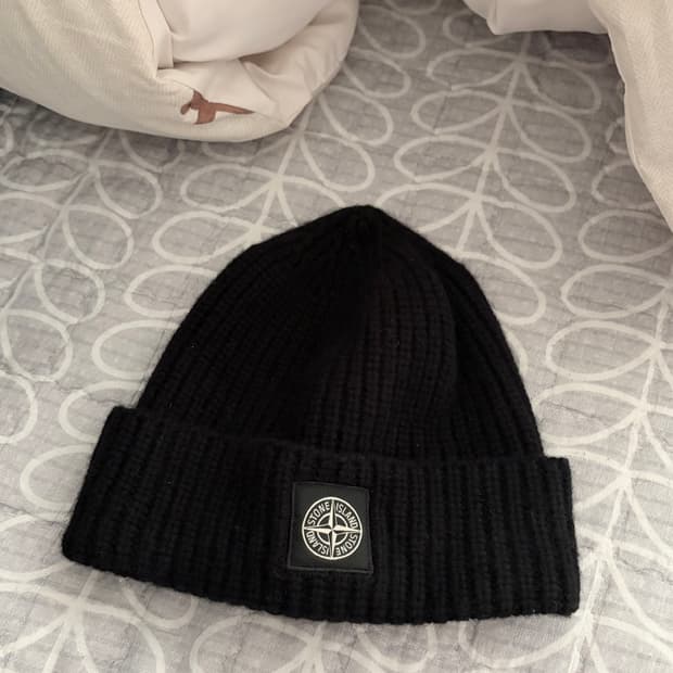 스톤아일랜드 비니