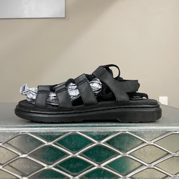 닥터마틴 크리스티나 글레이에디터 샌들 uk6